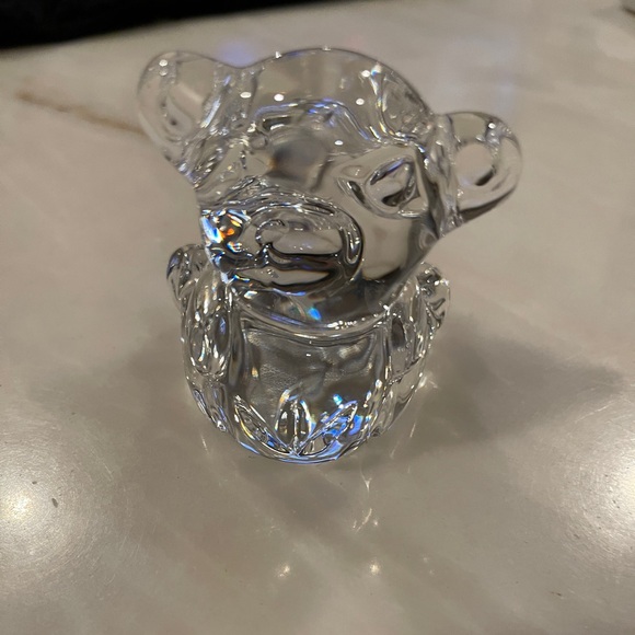 This Abc Teddy Bear Waterford Crystal Figurine collection by Waterford Crystal - Picture 2 of 8